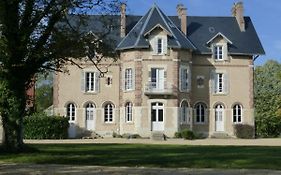 Le Chateau De La Brosse Chambres D'Hotes